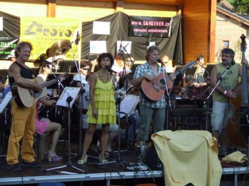 Jihočeská filharmonie a&nbsp;Nezmaři 9.7.2010